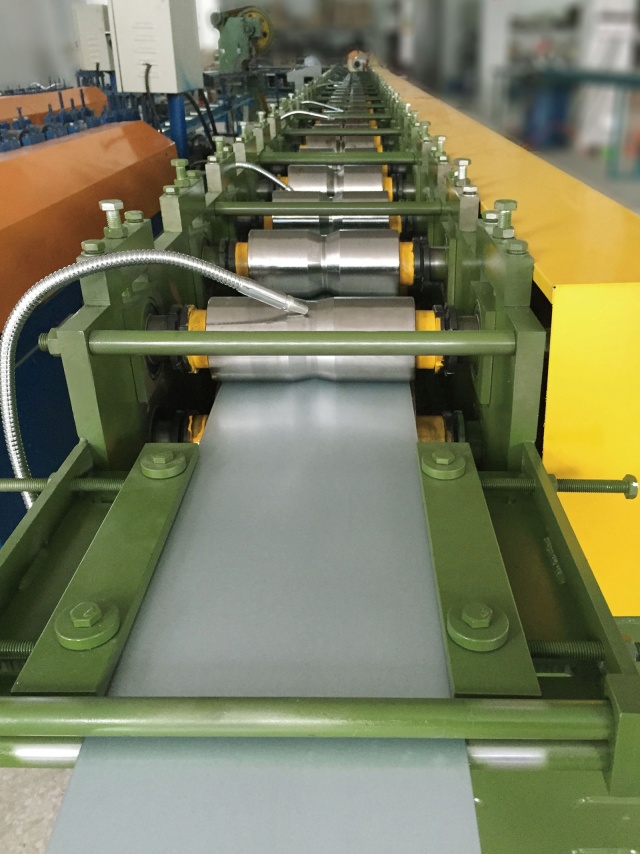 Advanced Forming Machine
